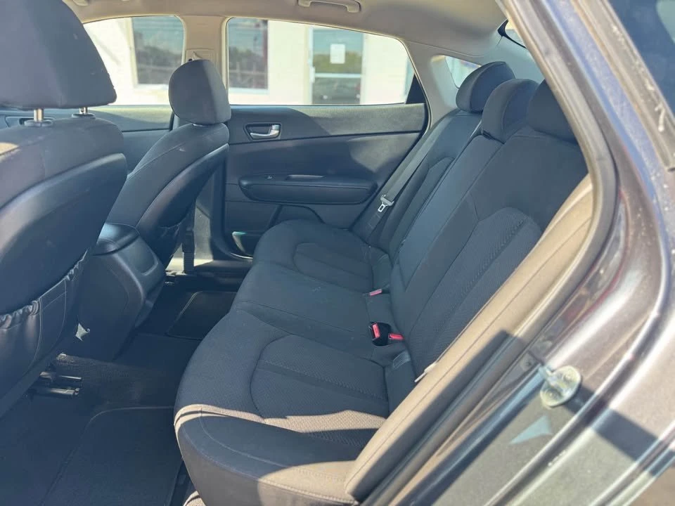 2016 Kia Optima/K5 - Image 8 of 12