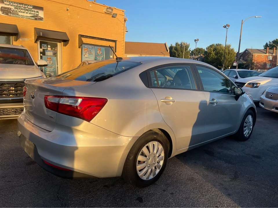 2016 Kia Rio - Image 6 of 19