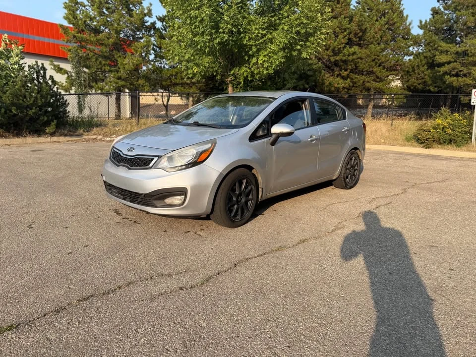 2016 Kia Rio - Image 4 of 6
