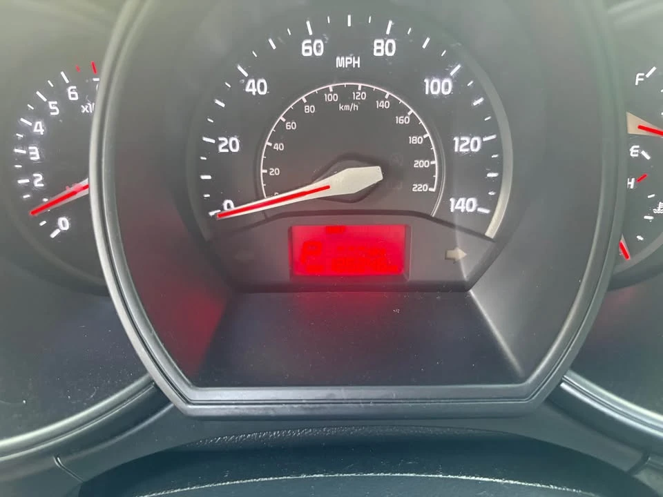 2016 Kia Rio - Image 11 of 12