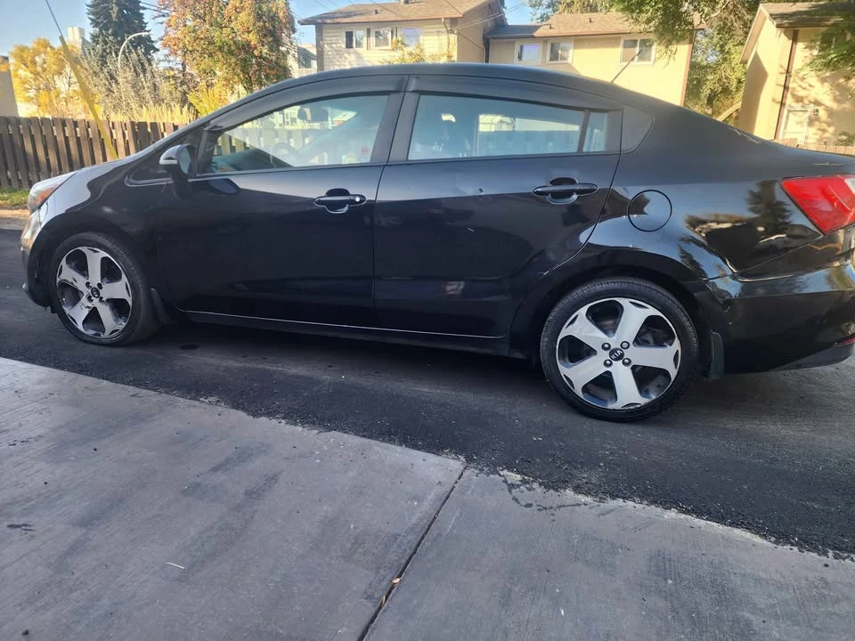 2016 Kia Rio - Image 4 of 12
