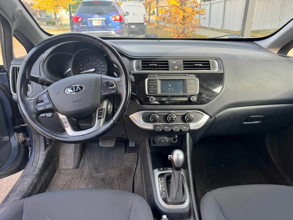 2016 Kia Rio - Image 4 of 6