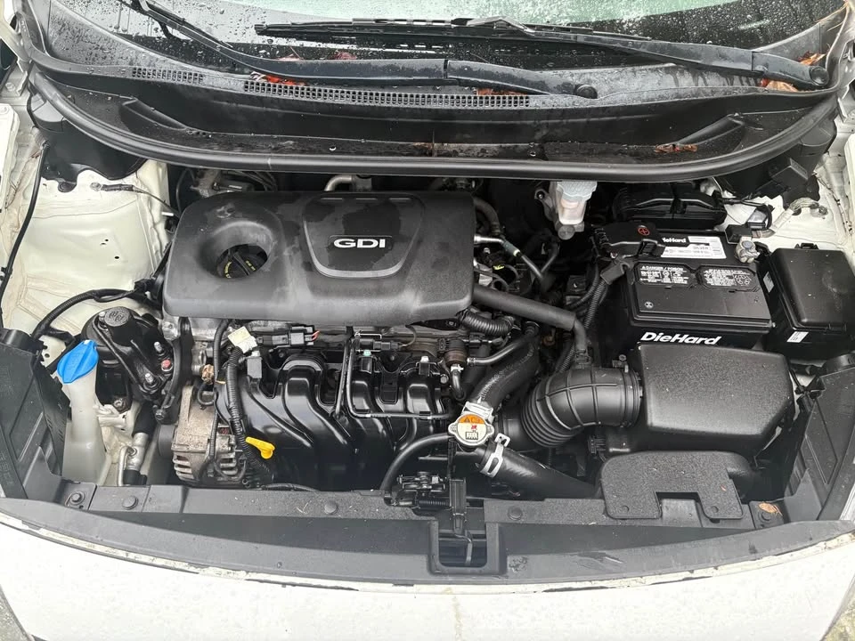 2016 Kia Rio - Image 7 of 12