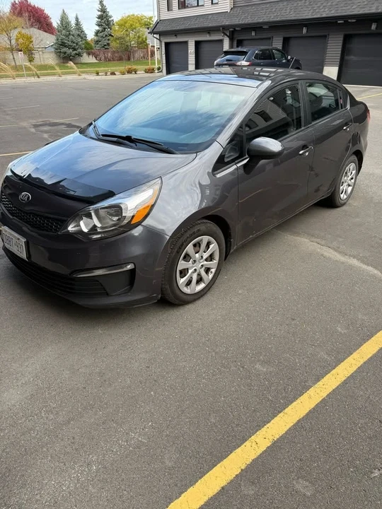 2016 Kia Rio - Image 2 of 10