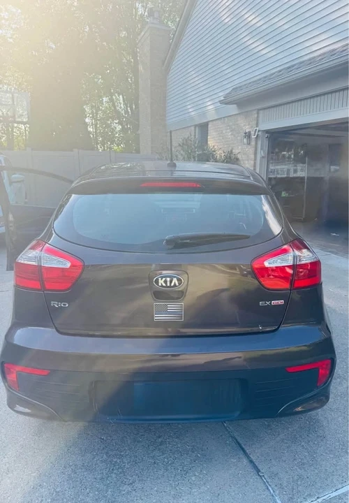 2016 Kia Rio - Image 5 of 8
