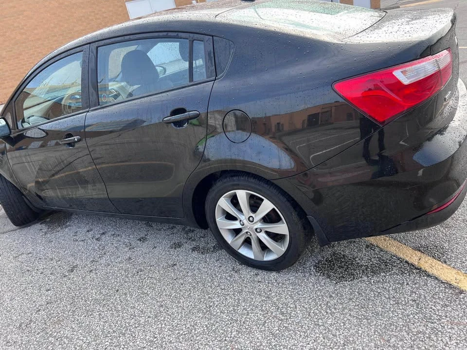 2016 Kia Rio - Image 4 of 5