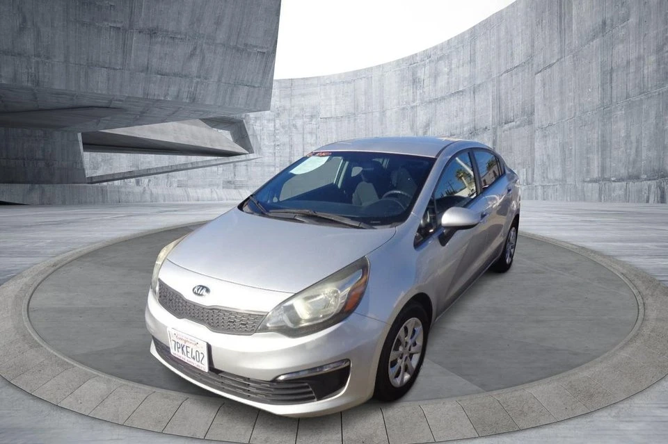 2016 Kia Rio - Image 3 of 11