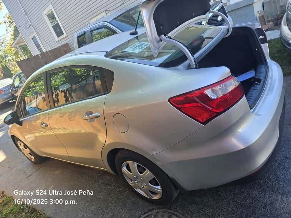 2016 Kia Rio - Image 6 of 10