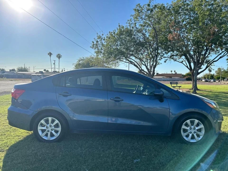 2016 Kia Rio - Image 3 of 16
