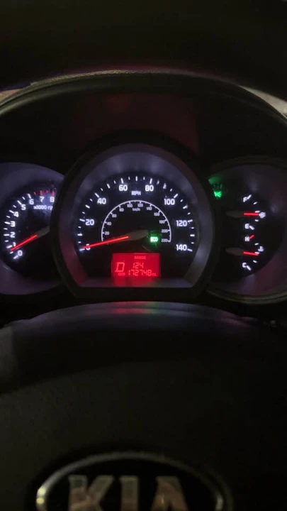2016 Kia Rio - Image 3 of 7