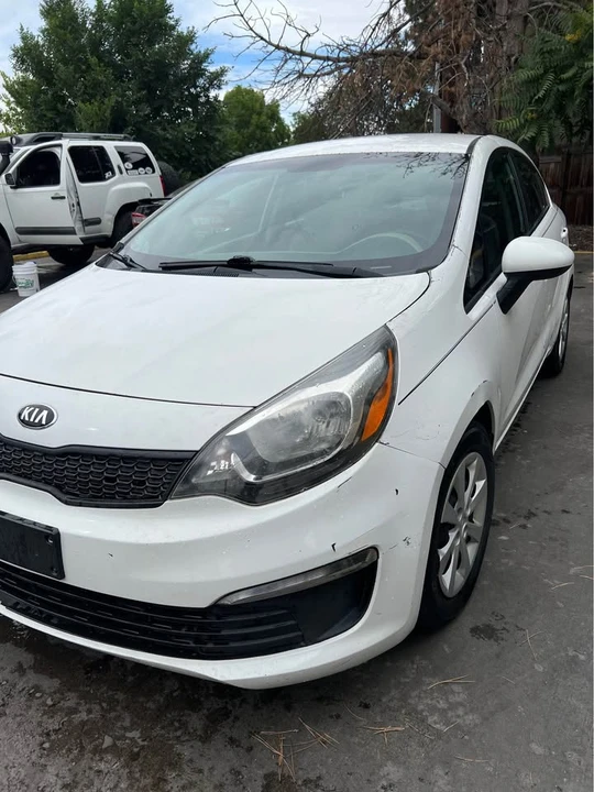 2016 Kia Rio - Image 6 of 14