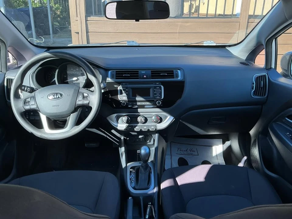 2016 Kia Rio - Image 12 of 20