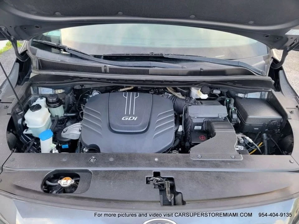 2016 Kia Carnival - Image 19 of 19