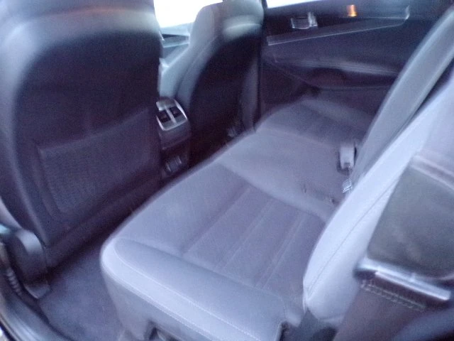 2016 Kia Sorento - Image 15 of 20