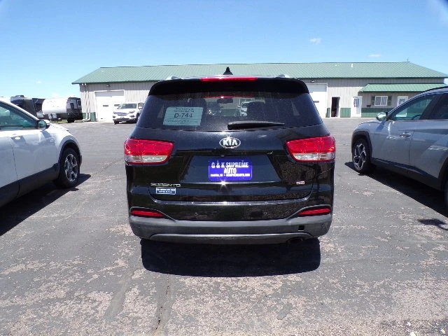 2016 Kia Sorento - Image 18 of 20