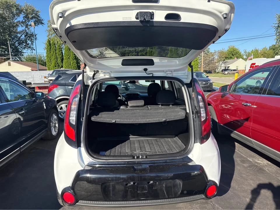 2016 Kia Soul - Image 10 of 10