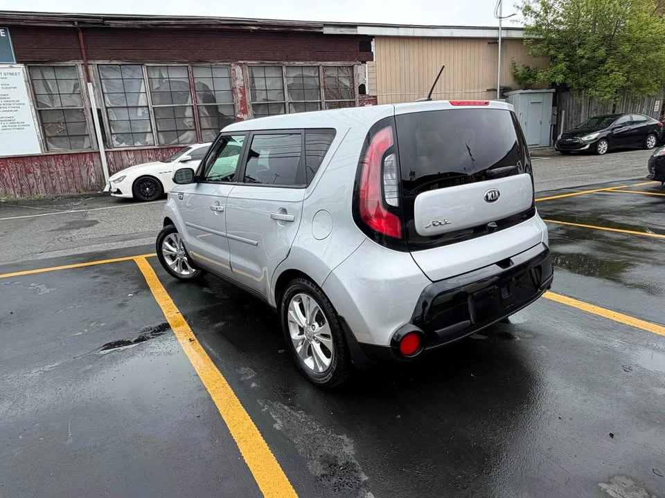 2016 Kia Soul - Image 4 of 13
