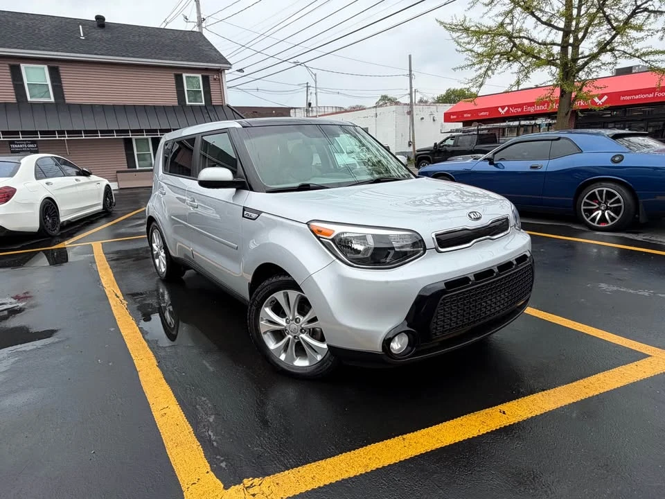 2016 Kia Soul - Image 2 of 13