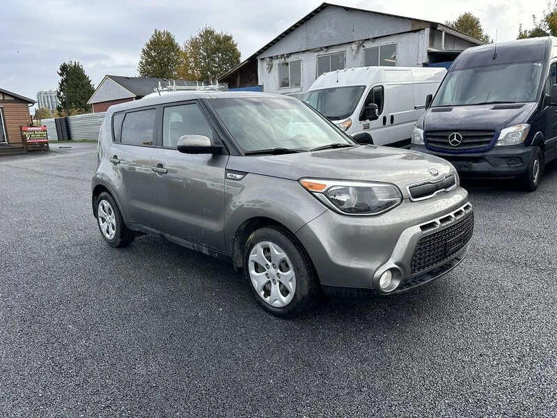2016 Kia Soul - Image 7 of 14