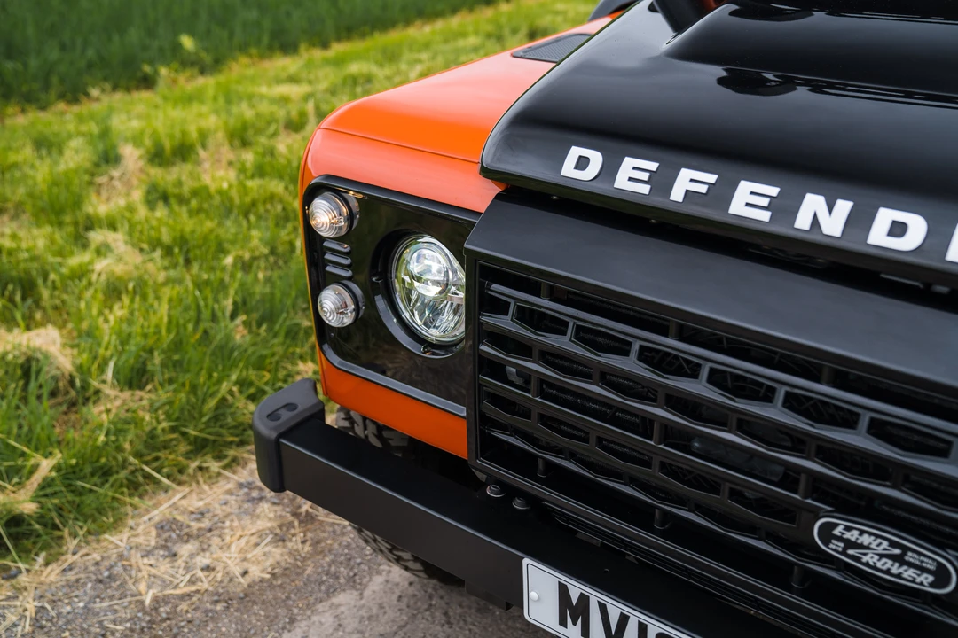 2016 Land Rover Defender 110 - Image 27 of 31