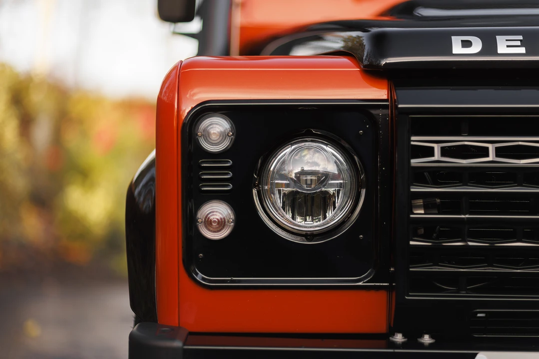 2016 Land Rover Defender 110 - Image 20 of 31