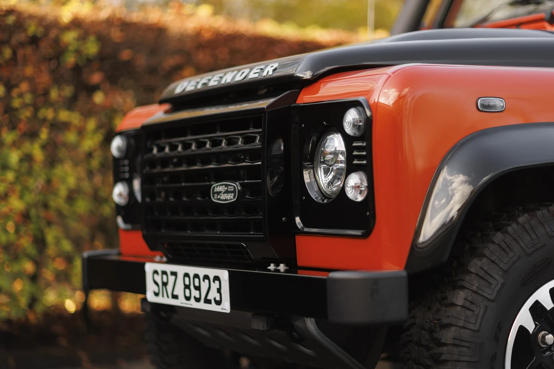 2016 Land Rover Defender 110 - Image 23 of 31