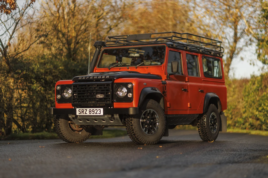 2016 Land Rover Defender 110 - Image 18 of 31