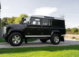 2016 Land Rover Defender 110 - Image 16 of 21