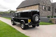 2016 Land Rover Defender 110 - Image 9 of 21