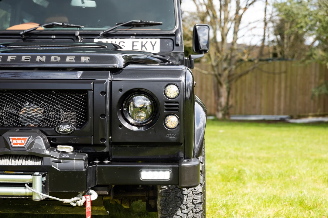 2016 Land Rover Defender 110 - Image 18 of 31