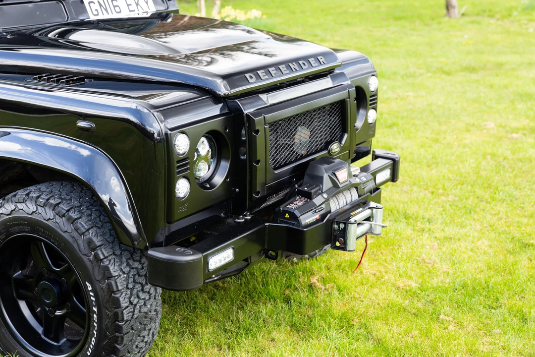 2016 Land Rover Defender 110 - Image 26 of 31