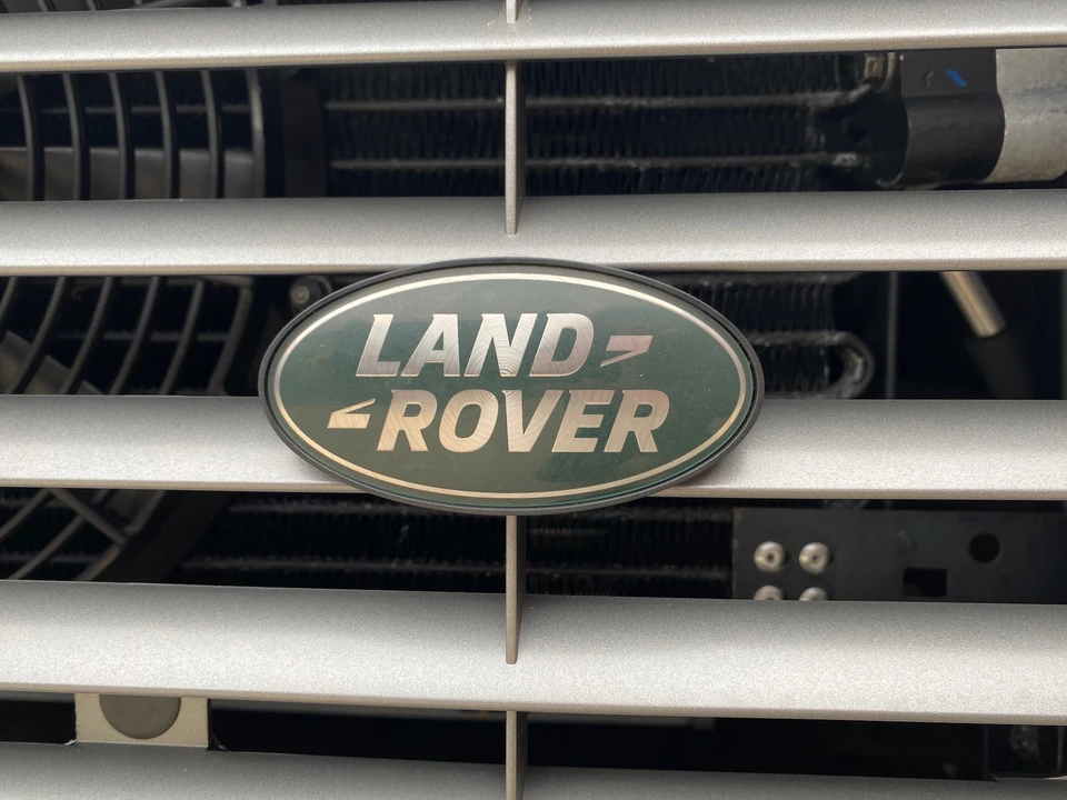 2016 Land Rover Defender 110 - Image 21 of 31