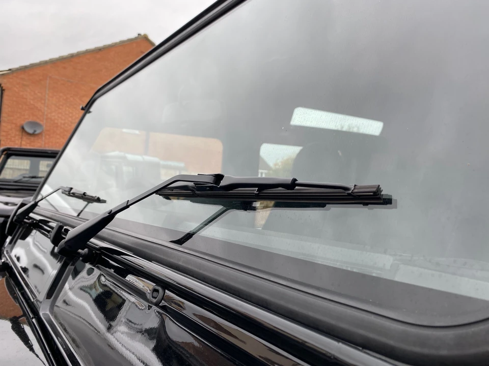 2016 Land Rover Defender 110 - Image 26 of 31