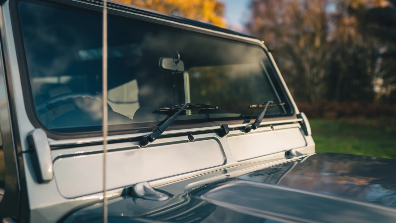 2016 Land Rover Defender 110 - Image 30 of 31