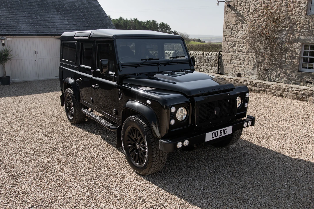 2016 Land Rover Defender 110 - Image 18 of 31
