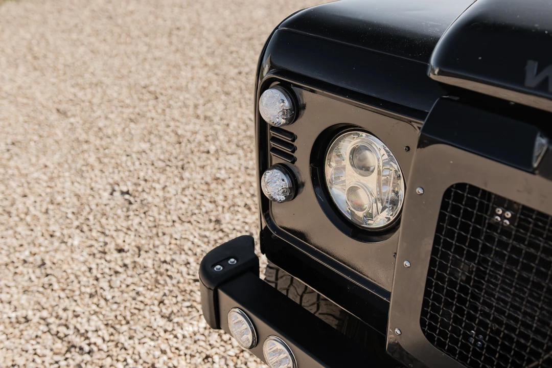 2016 Land Rover Defender 110 - Image 23 of 31