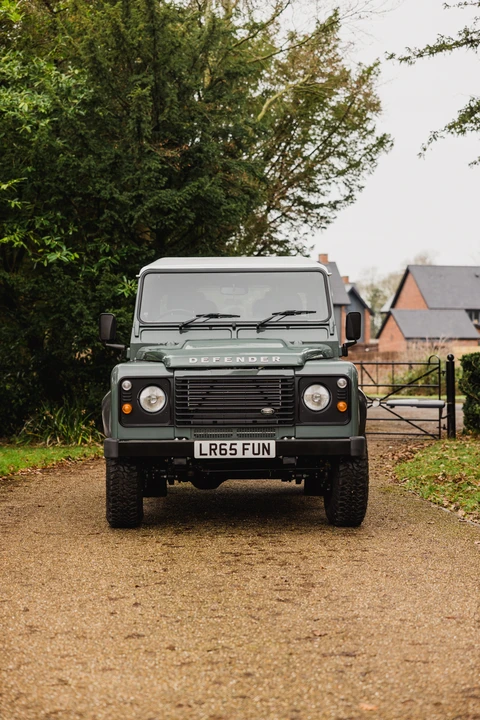 2016 Land Rover Defender 90 - Image 30 of 31
