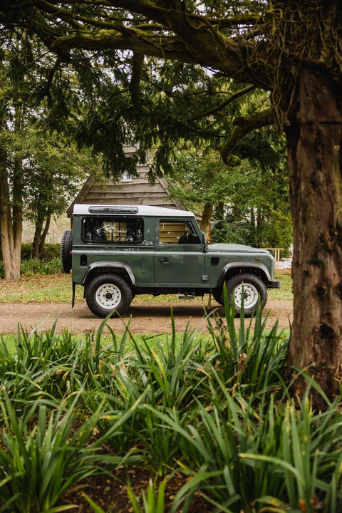 2016 Land Rover Defender 90 - Image 31 of 31