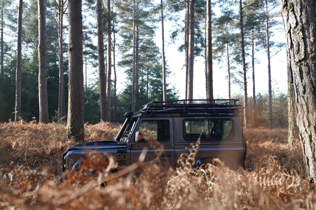 2016 Land Rover Defender 110 - Image 28 of 31
