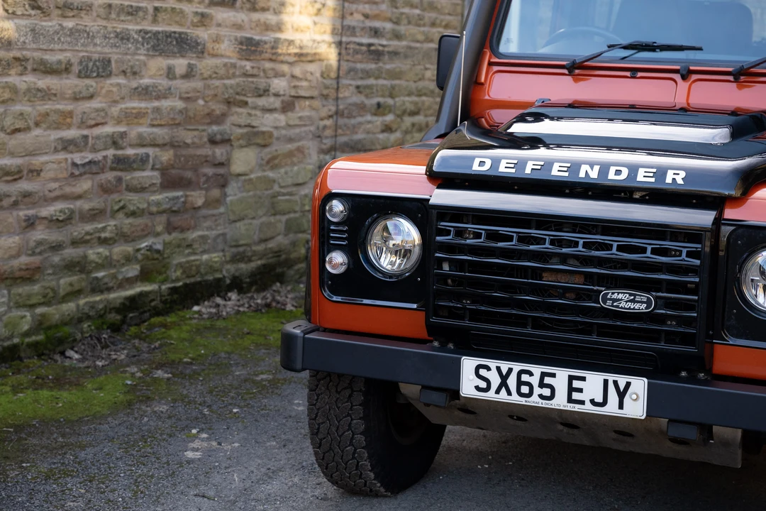 2016 Land Rover Defender 90 - Image 21 of 31