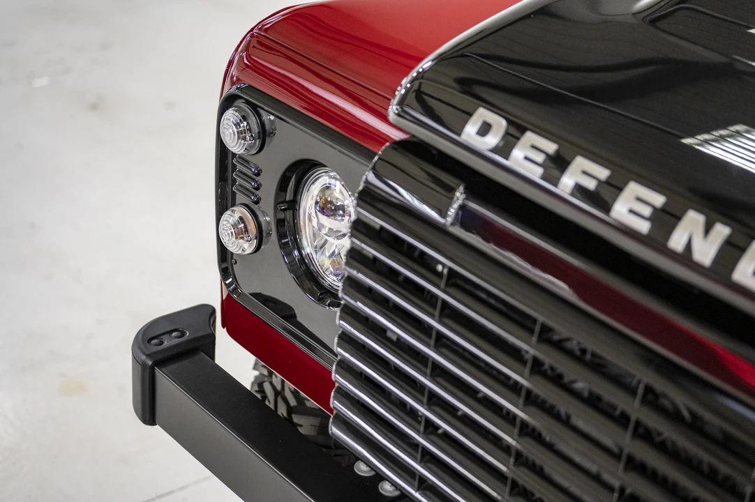 2016 Land Rover Defender 90 - Image 27 of 31