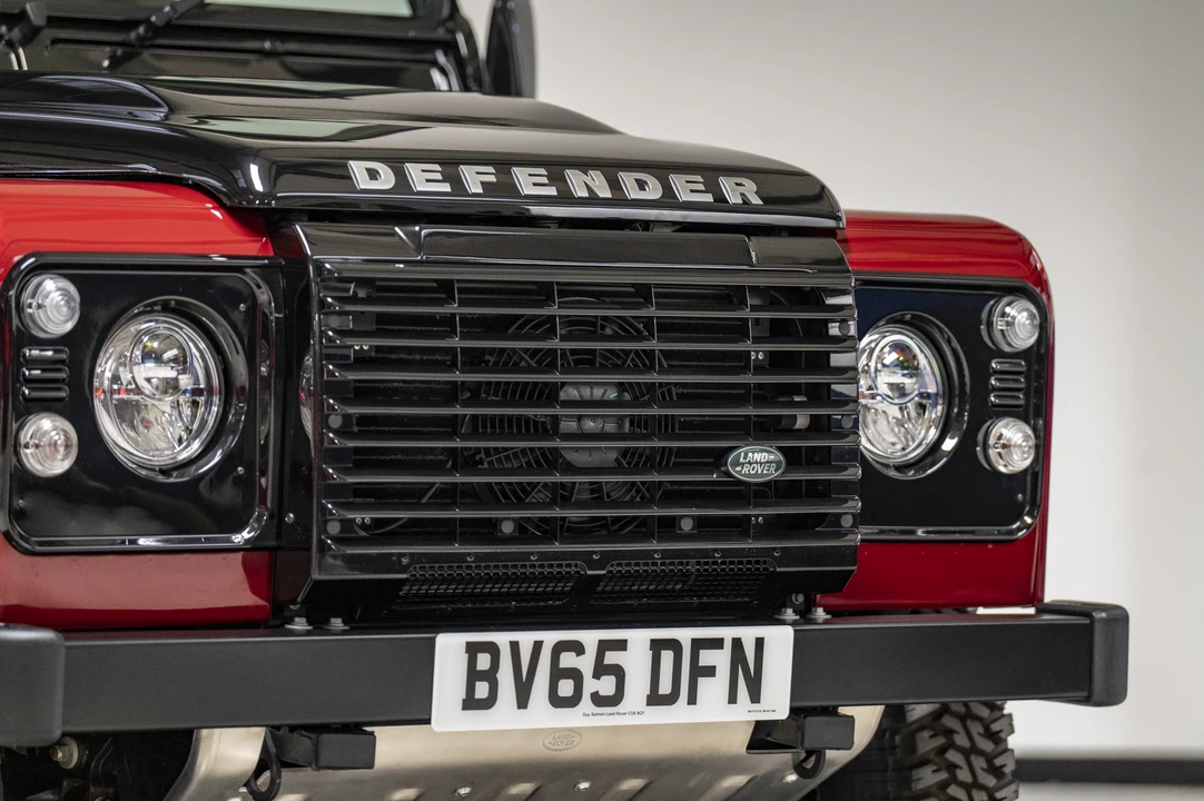 2016 Land Rover Defender 90 - Image 31 of 31