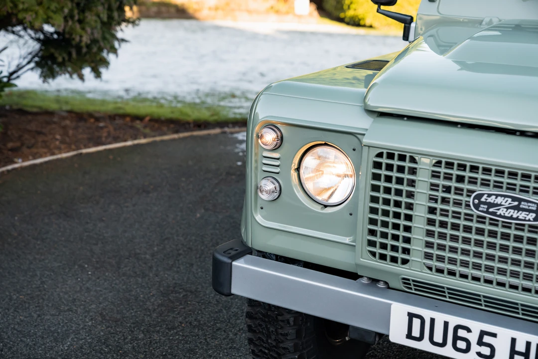 2016 Land Rover Defender 90 - Image 30 of 31