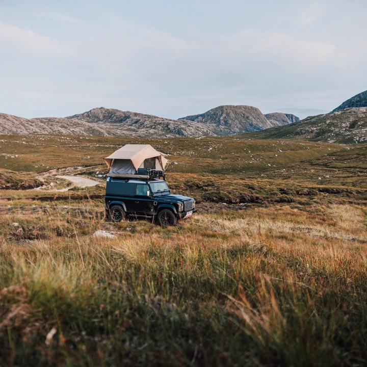 2016 Land Rover Defender 90 - Image 17 of 31