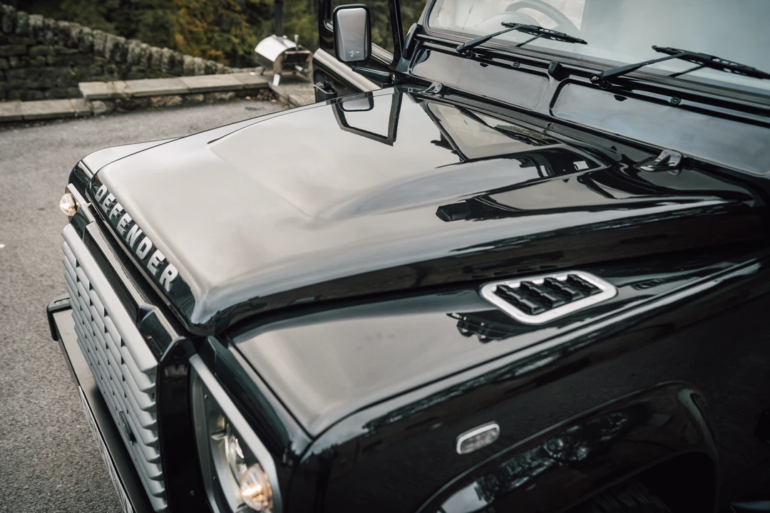 2016 Land Rover Defender 90 - Image 19 of 31
