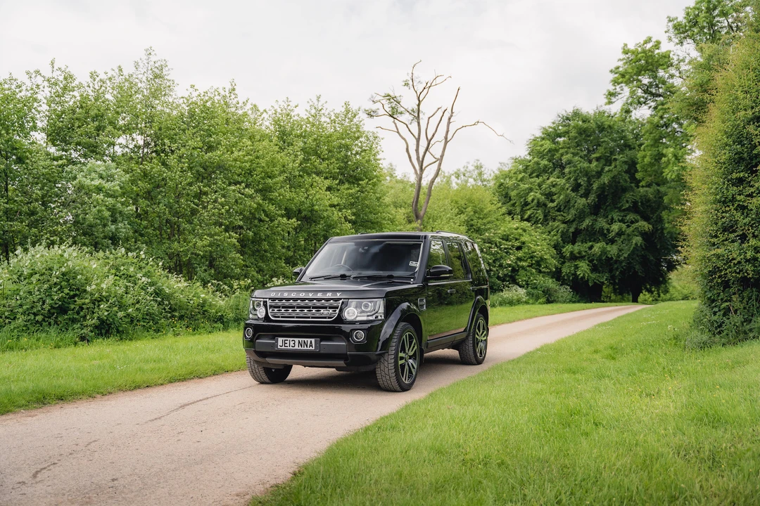 2016 Land Rover Discovery 4th Gen - Image 4 of 31