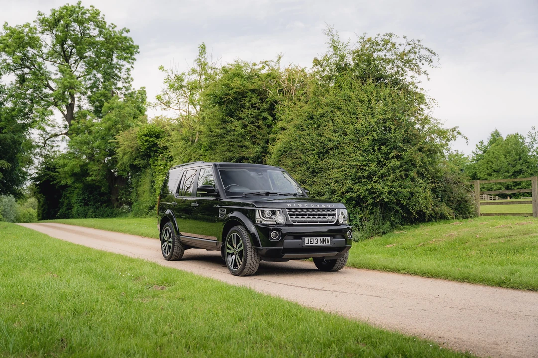 2016 Land Rover Discovery 4th Gen - Image 10 of 31