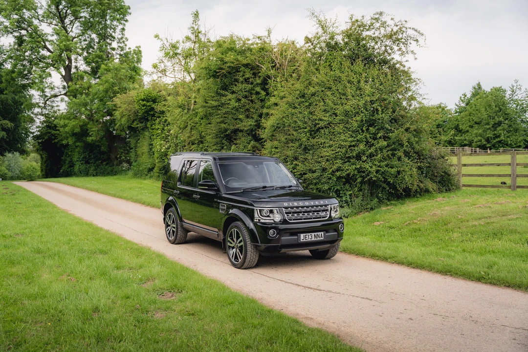 2016 Land Rover Discovery 4th Gen - Image 16 of 31