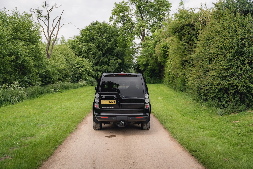 2016 Land Rover Discovery 4th Gen - Image 7 of 31