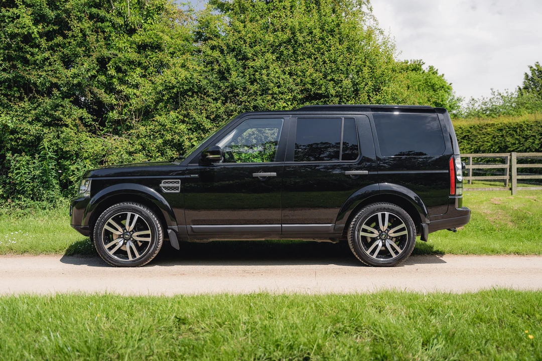 2016 Land Rover Discovery 4th Gen - Image 5 of 31